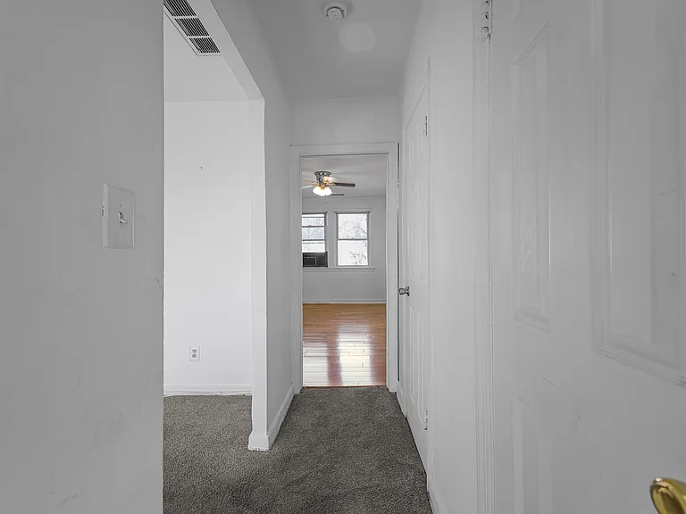 216 Orange St SE #4 — Photo 10