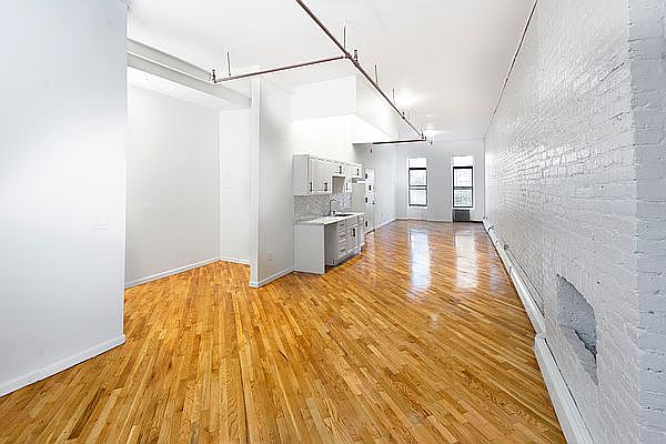 1st image of 185 Lenox Ave APT 1