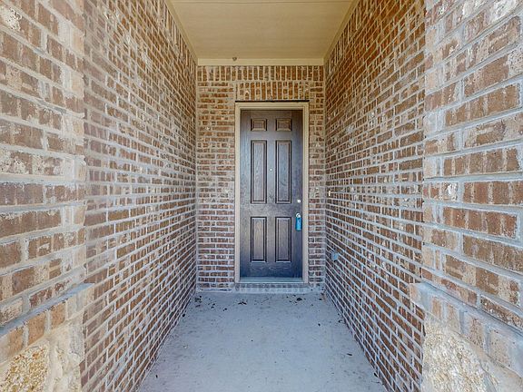 3rd image of 1517 Biltmore Dr