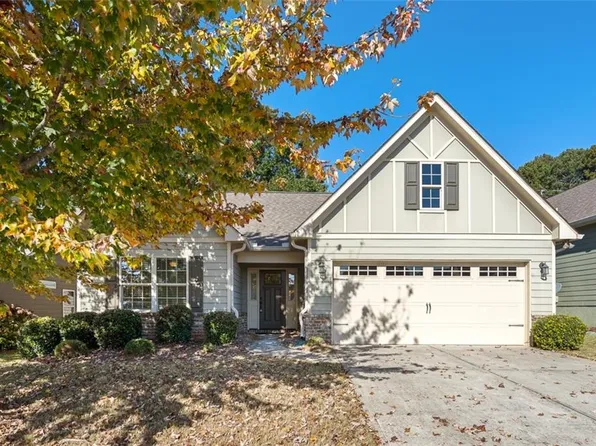 4612 Hidden Creek Dr, Gainesville, GA 30504