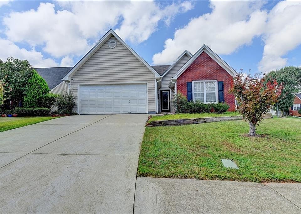 1st image of 2685 Kentshire Way