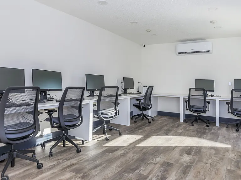 On-site business center/computer lab