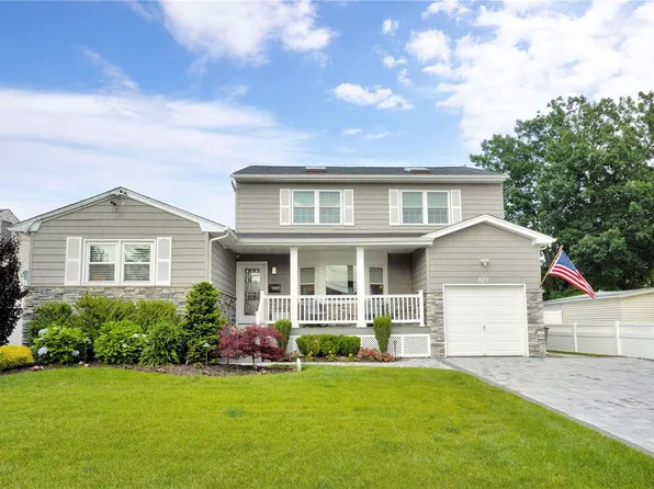 1129 Ruth Place, North Bellmore, NY 11710