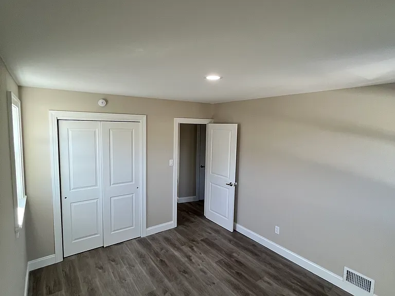 24 Reese Ave #B2 — Photo 8
