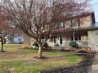 153 Poplar Dr, Ripley, WV 25271