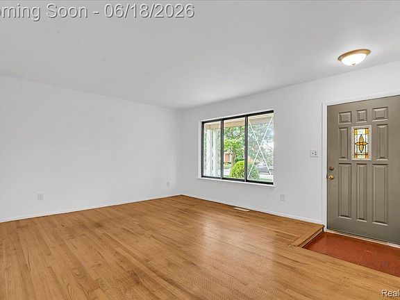 4th image of 2638 Athena Dr