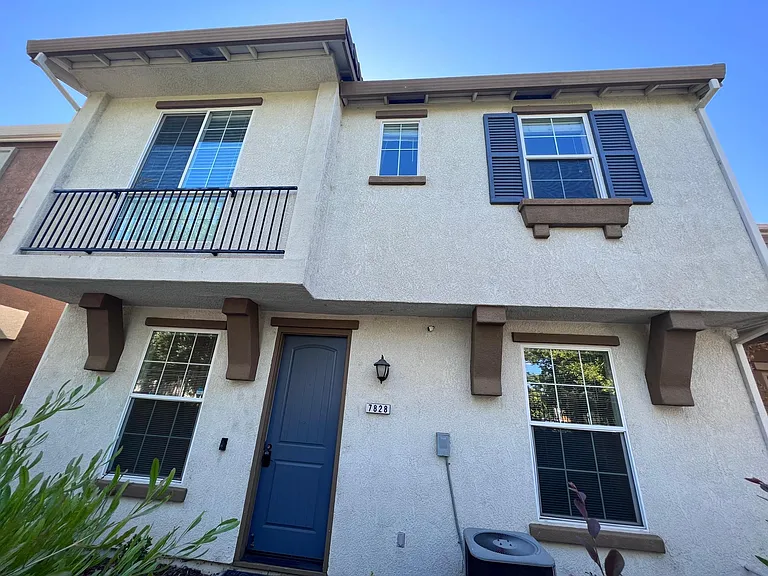 7828 Abramo Walk — Photo 3