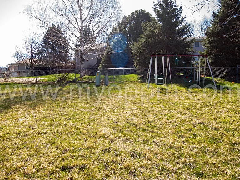 6711 S 75th Ave — Photo 31