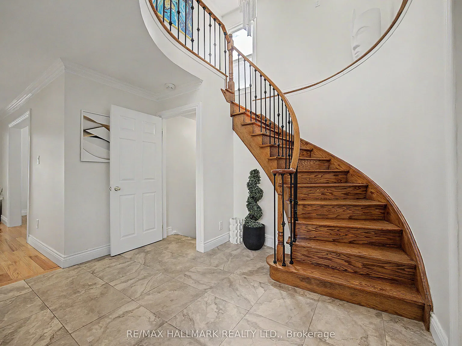 5 bed, $4,300 — Photo 4