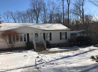 563 Maple Grove Rd, Moscow, PA 18444