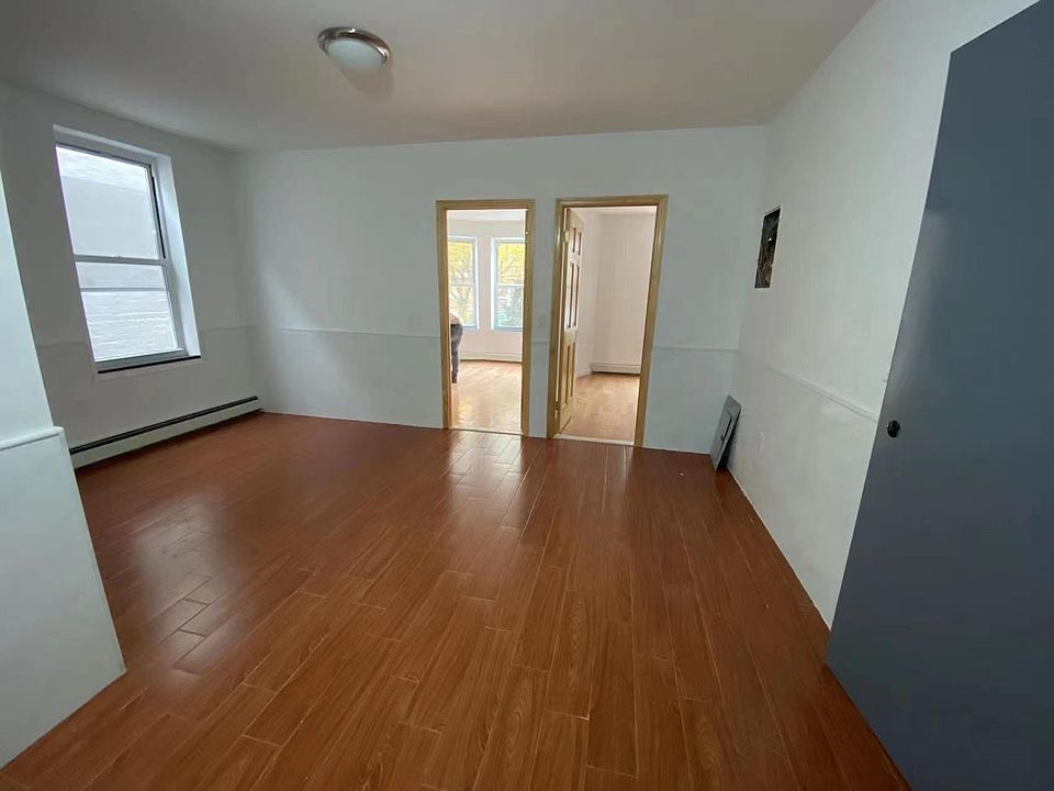 1st image of 5423 71st St Floor 2
