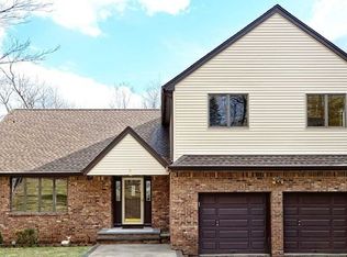 6 S Hillside Dr, Budd Lake, NJ 07828