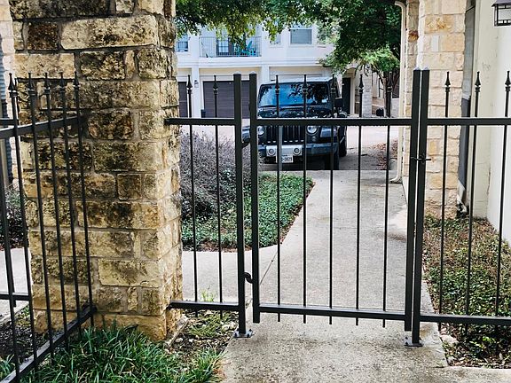 4th image of 1012-2716 Barton Creek Blvd #1012