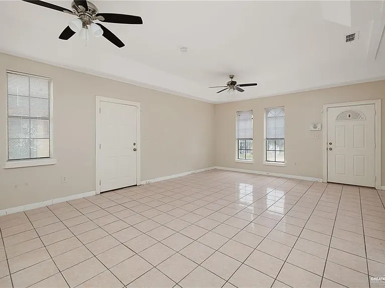 104 N Paseo Del Rey St — Photo 6