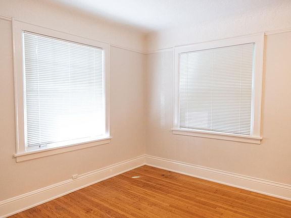 3rd image of 730 NW 20th Ave #1c53b41ee