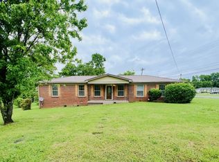 103 Trousdale Ave, Gallatin, TN 37066