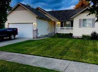 2806 N Ivy Ln, Post Falls, ID 83854