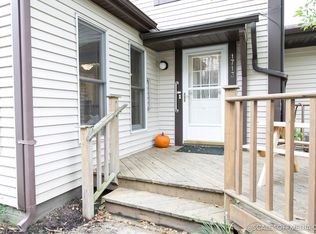 1713 Cedarbrook Ct, Sycamore, IL 60178