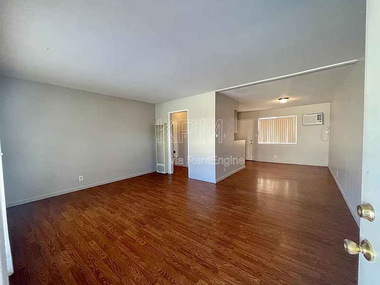 10400 N Lower Sacramento Rd #C — Photo 2