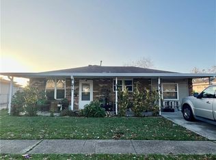 512 Willowbrook Dr, Gretna, LA 70056