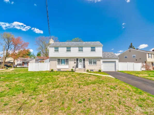 501 E Franklin Ave, Edgewater Park, NJ 08010