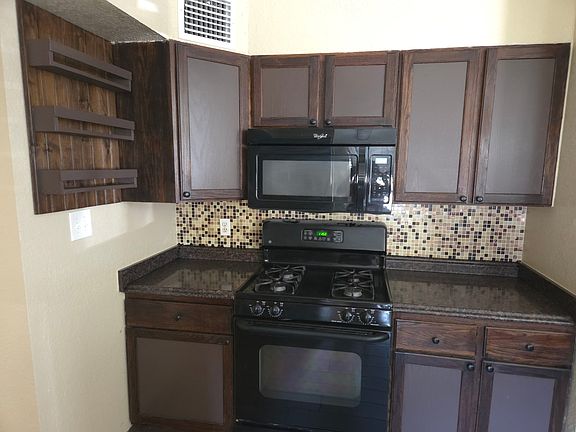 5th image of 2710 Avenue I