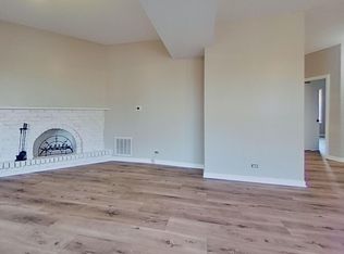 3458 N Southport Ave #1409-3, Chicago, IL 60657