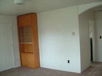 4th image of 1721 Melrose St