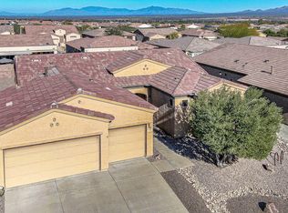 976 W Tenniel Dr, Green Valley, AZ 85614