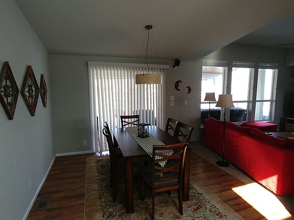 5th image of 891 Desert Aire Dr SW