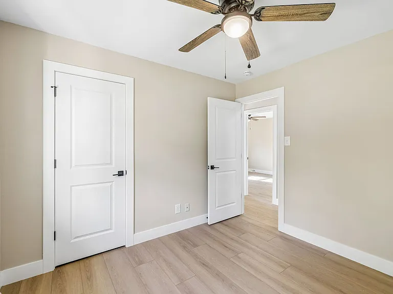 12201 W Kings Gate Rd — Photo 22