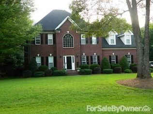 203 Alderney Ct, Waxhaw, NC 28173