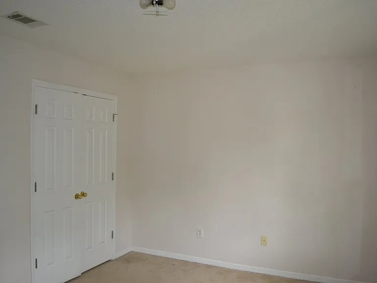 101 Hall St #221 — Photo 12