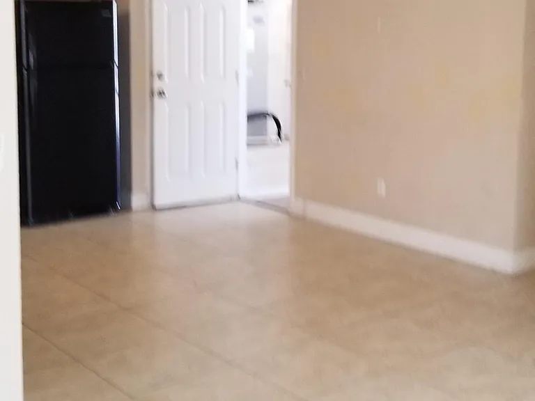 422 Forest Park Ln — Photo 4