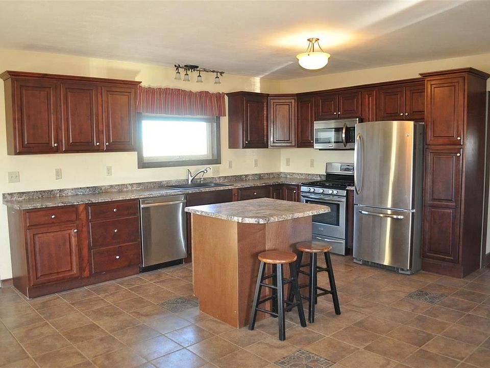 1st image of 3098 Welsh Ln