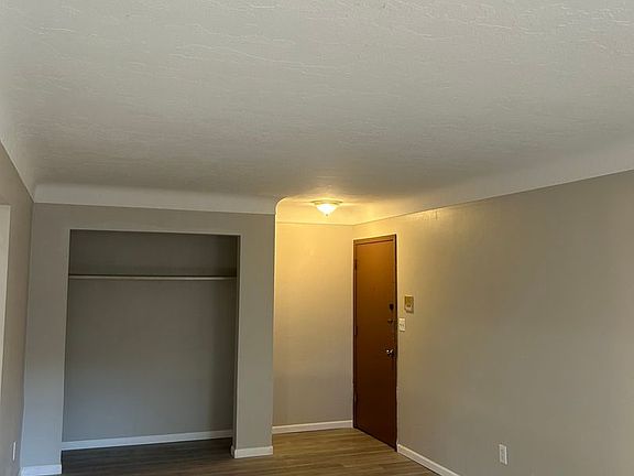 5th image of 1630 Marion St #163001