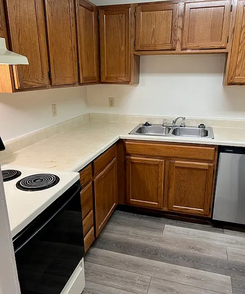 203 Campus Ave #7 — Photo 5