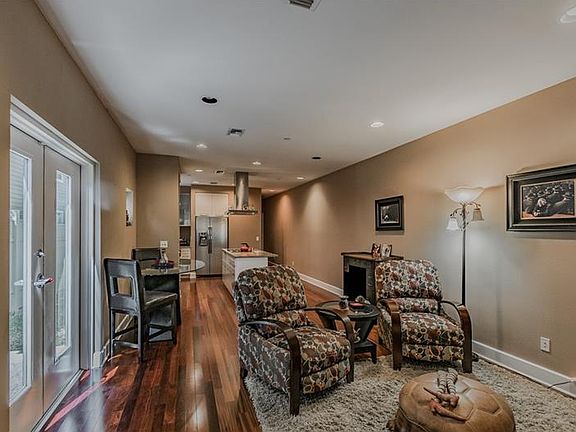 3rd image of 213 Moody Ave #1