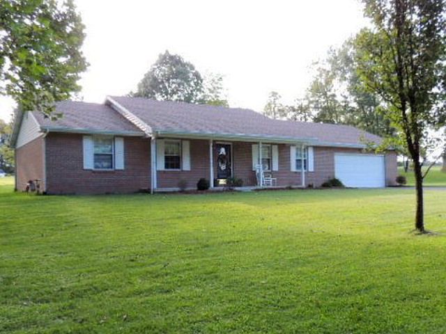 1st image of 76 Woodland Dr