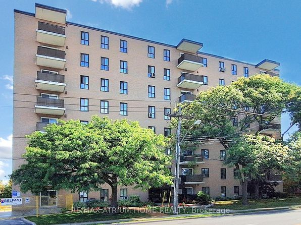 1101 Pharmacy Ave #804, Toronto, ON M1R 2H2