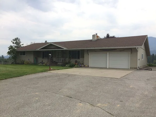 810 E Riverview Ln, Kettle Falls, WA 99141