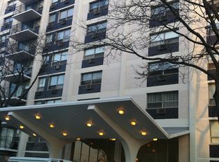 9001 Golf Rd APT 1A, Des Plaines, IL 60016