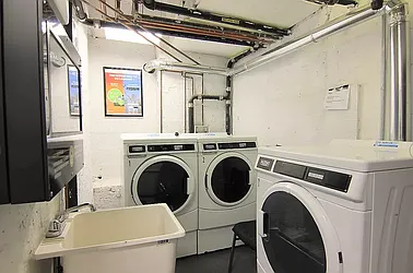 Rented by HOLTON REAL ESTATE INC.