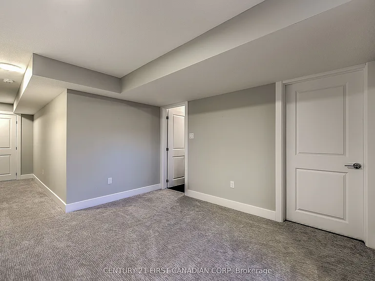 601 Lions Park Dr #69 — Photo 24