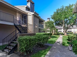 Angleton Manor, Angleton, TX 77515