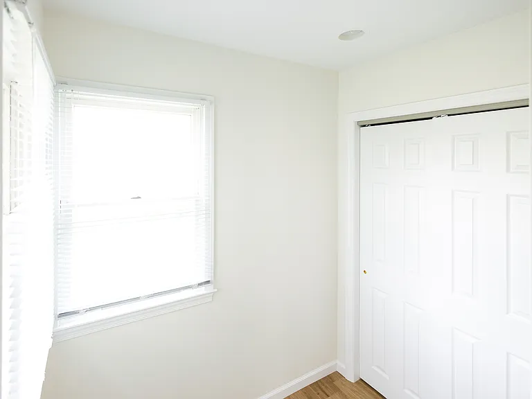 1521 Margaret Ct — Photo 28
