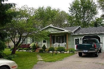 1st image of 9084 Reid Rd
