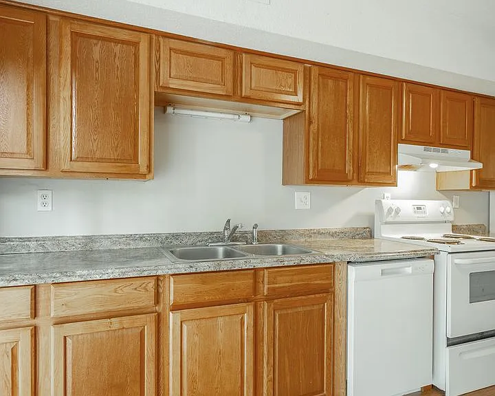 506 Ely Road — Photo 10