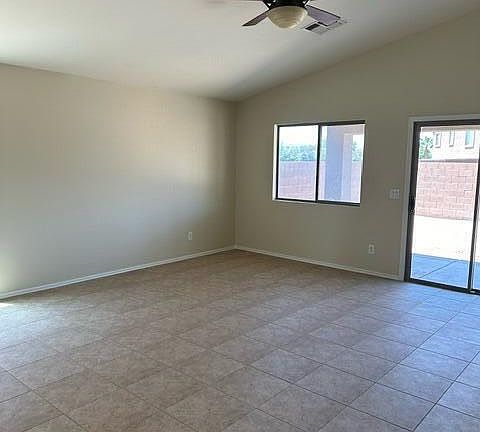 4th image of 43330 W KIMBERLY Street