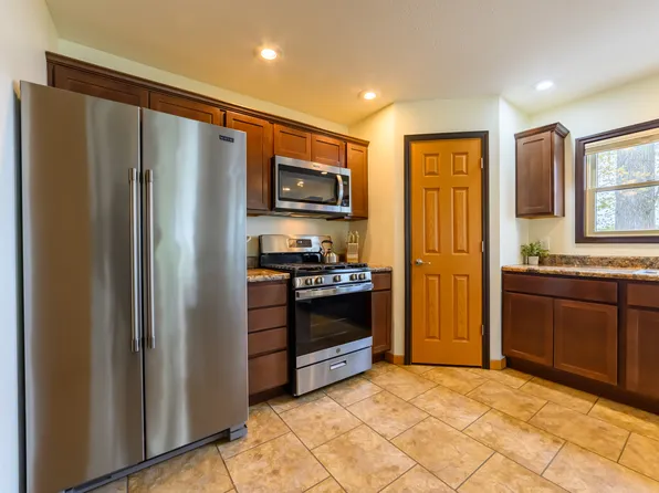 70 Birch Rd, Manistee, MI 49660